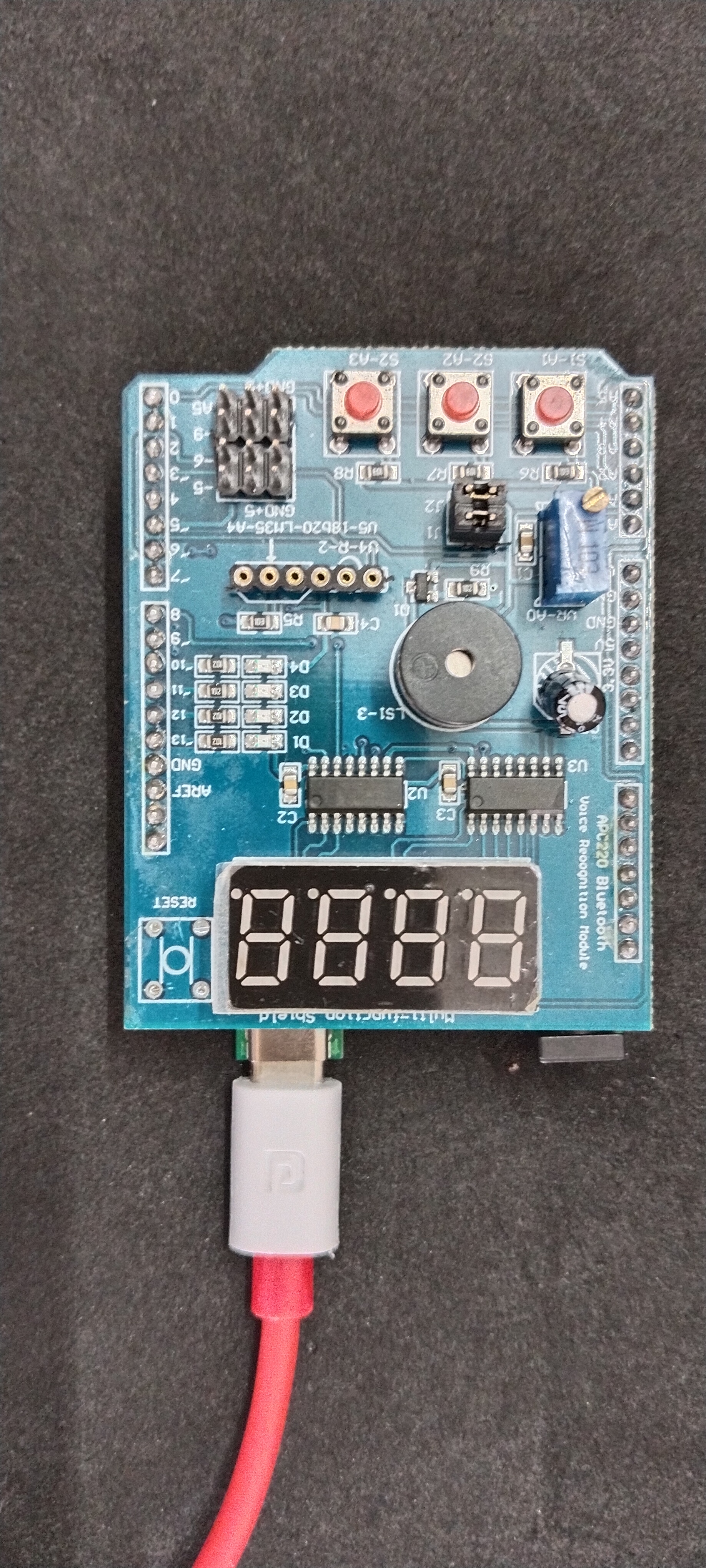 The Reaction Game Using Multi-Function Shield